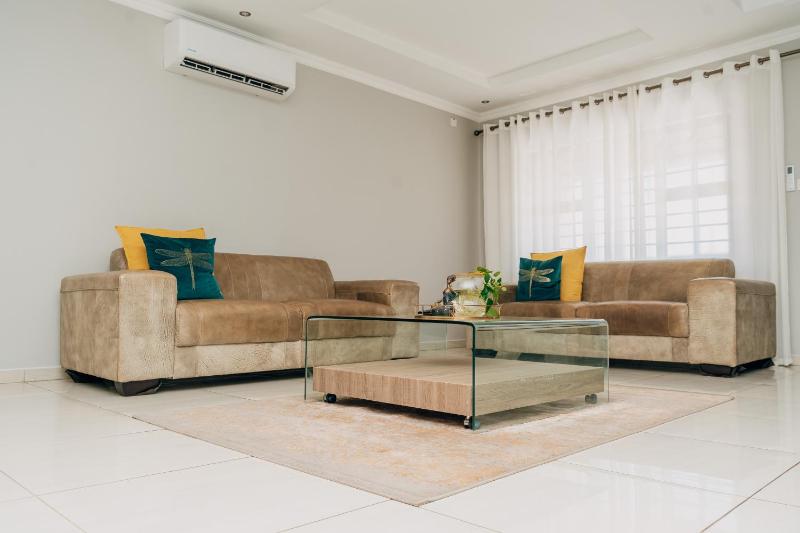 Elle Residence - image 12