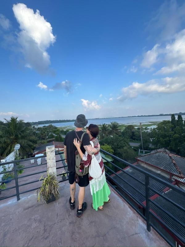 Lake Edge Resort - image 37