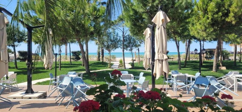 Sea view & Family Apartment - Perla 5 Golem - image 10