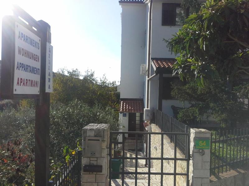 Apartments Liliana Pula - image 5