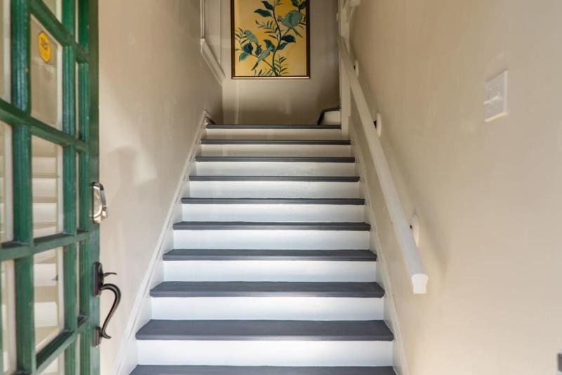 8BR at Tower Grove Park Sleeps 22 ABODEbucks - image 7