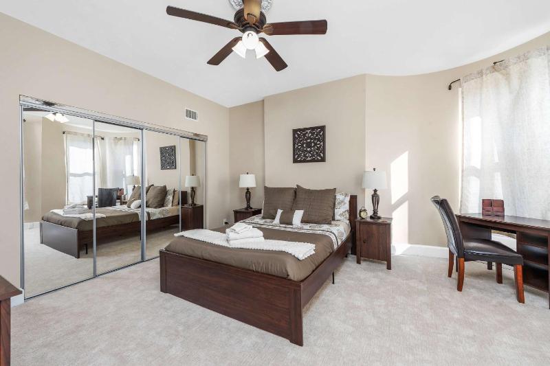 Stylish Getaway in St Louis ABODEbucks - image 9