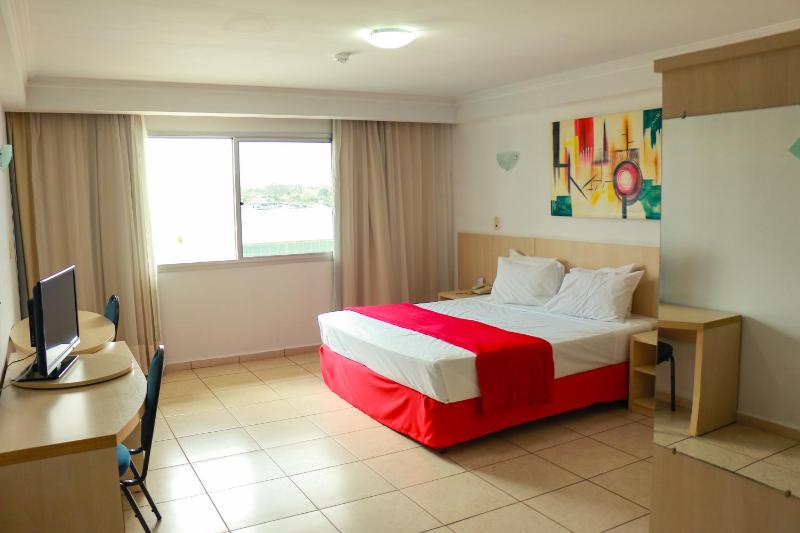 Bay Park Hotel Resort - image 15