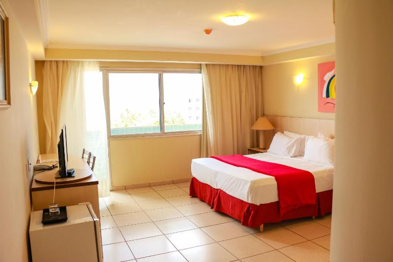 Bay Park Hotel Resort - image 12