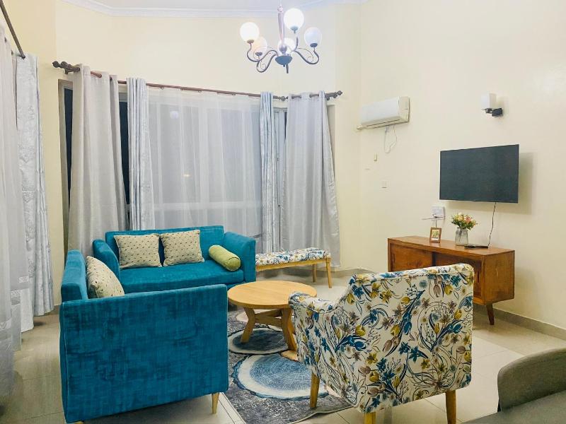 Budget stay at all Ensuite 2 or 3 bedroom Apartment with Pool - image 16