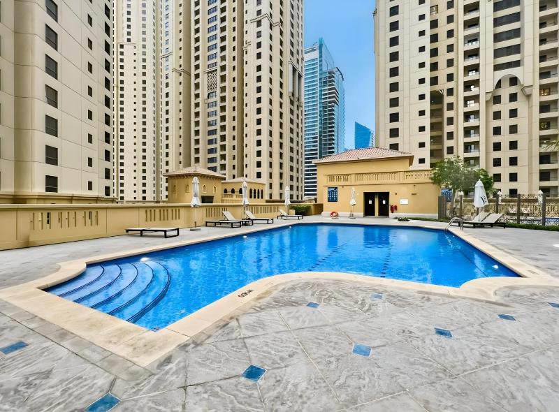 Allsopp & Allsopp - 3-Bedroom with Maid's Room Apartment in Rimal 5 JBR - image 4