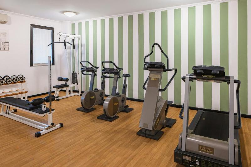 Starhotels Du Parc - image 21