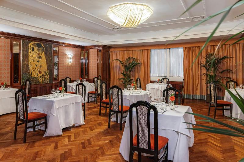 Starhotels Du Parc - image 34