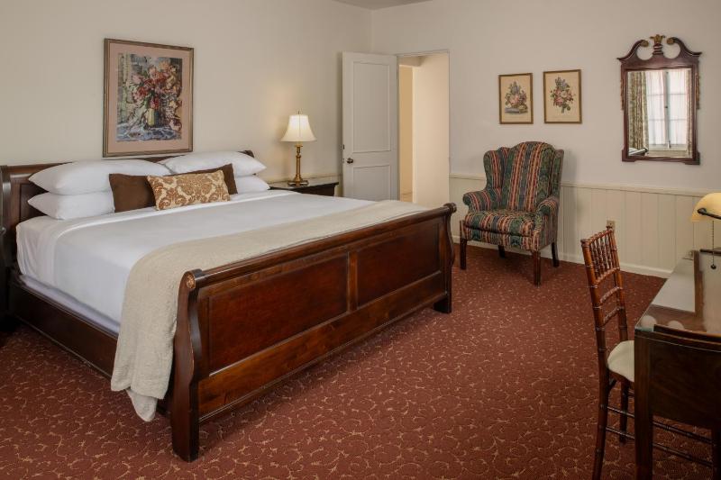 Arizona Inn - image 38