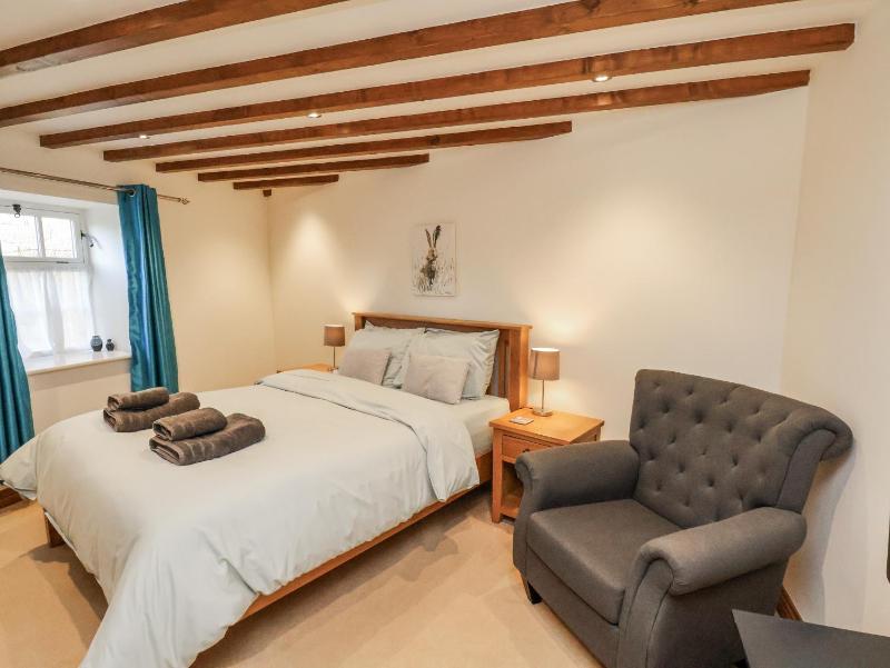 Chestnut Barn - image 31