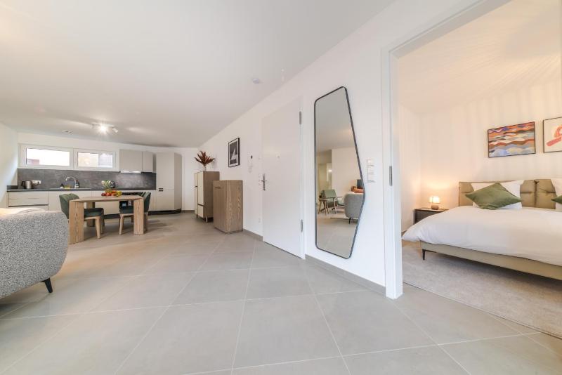 Halternative Residence Rose - image 12