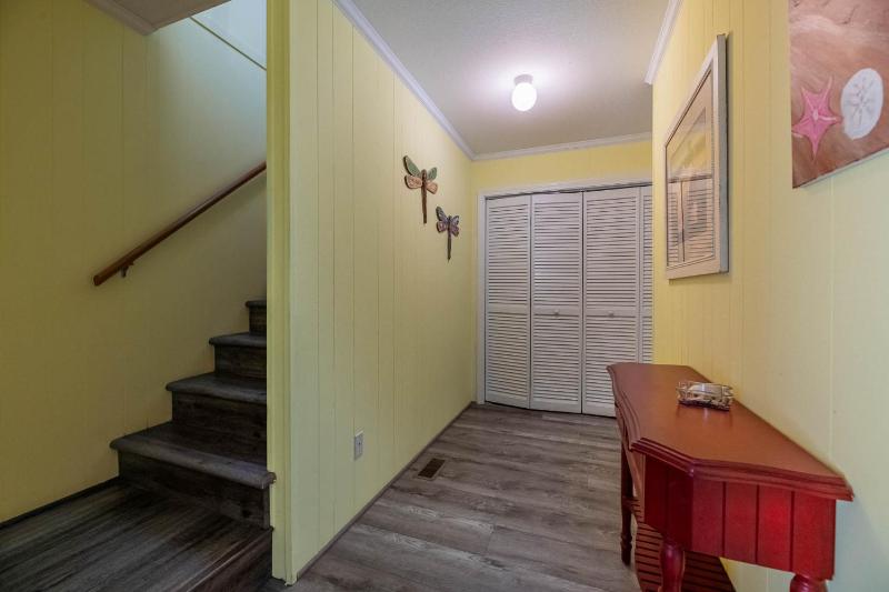 T.L. Sea - KDH MP 6 Oceanfront Ocean view Rec Room Spacious Decks Private Walk to Beach - image 48