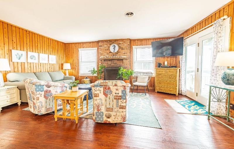 Serendipity - KDH MP 6.5 Oceanfront Amazing Ocean View Hot Tub Pets OK YR Flex Stays - image 15