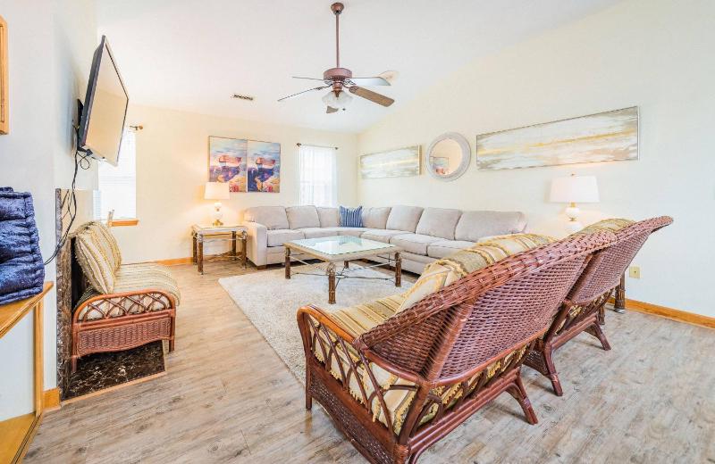 An American Dream - Nags Head MP 10 Oceanfront Pool Hot Tub Pets OK - image 16