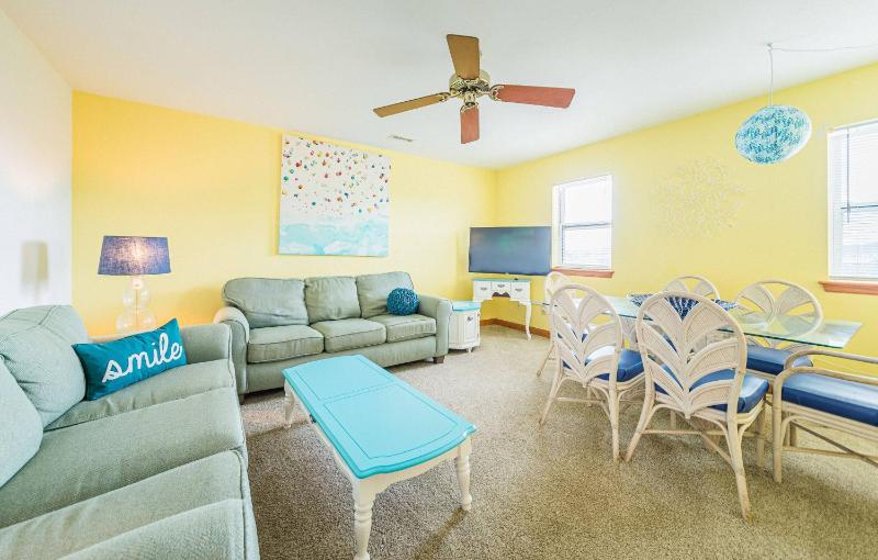 An American Dream - Nags Head MP 10 Oceanfront Pool Hot Tub Pets OK - image 21