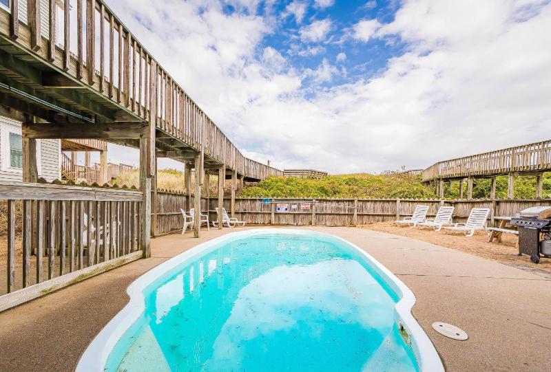 An American Dream - Nags Head MP 10 Oceanfront Pool Hot Tub Pets OK - image 30