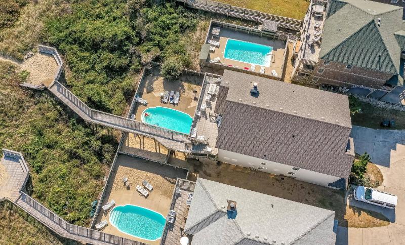 Smooth Sailing - Nags Head MP 10 Oceanfront Ocean View Pool Hot Tub Pets OK Flex Stays - image 8