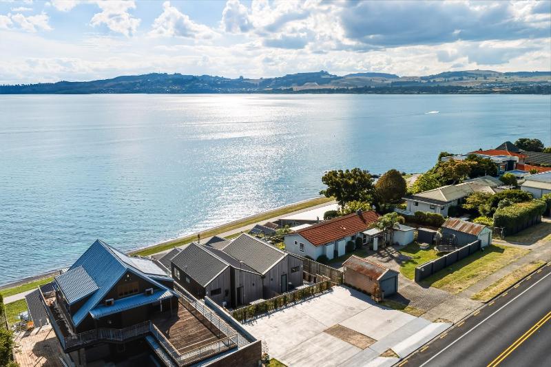 Roam Taupo Upper Terrace Unit 4 - Spa Pool - image 39