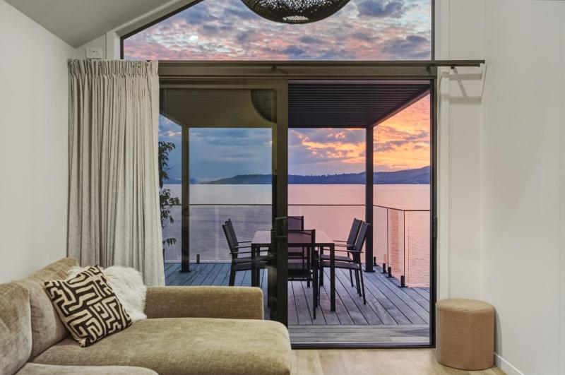 Roam Taupo Upper Terrace Unit 4 - Spa Pool - image 44