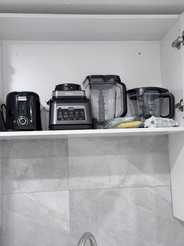 Charming Family-Friendly House Rental in Edmonton - image 18