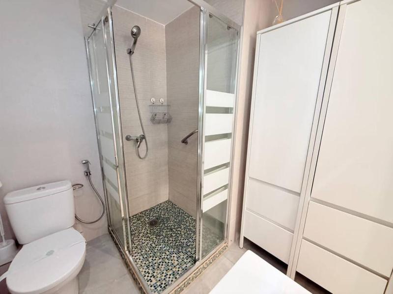 Modern 2BD Beach Apt in Los Boliches - image 15