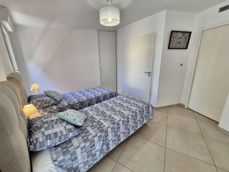 CA395-A201 APPARTEMENT 4 PIÈCES 6 Personnes CAVALAIRE SUR MER - image 14