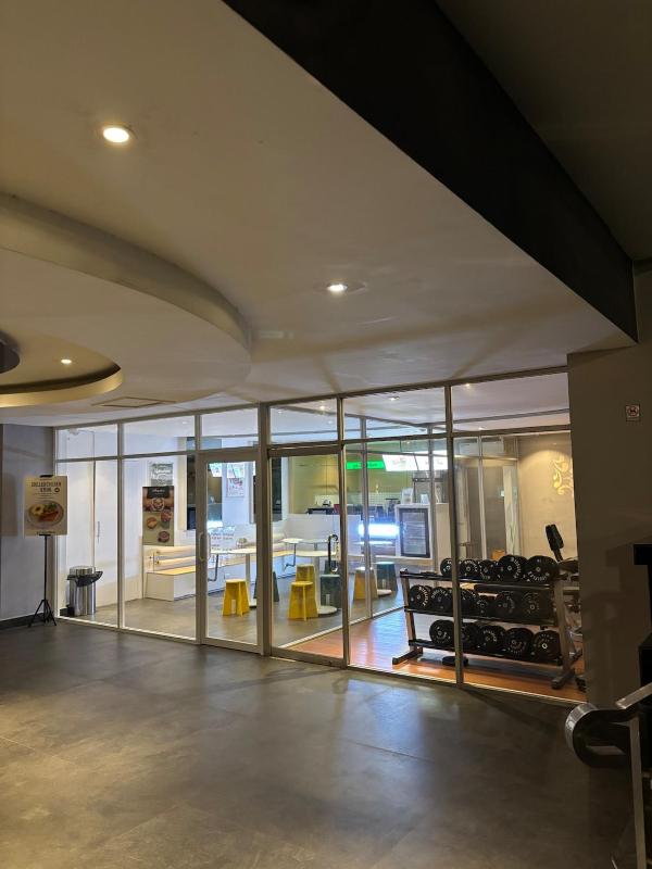 Royal Suite Condotel Medan - image 14