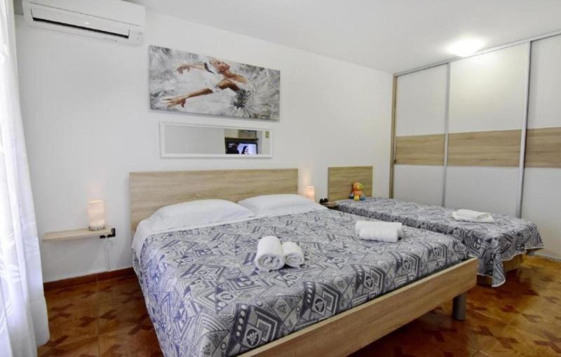 Comfortable apartment in Umag with parking space - image 35