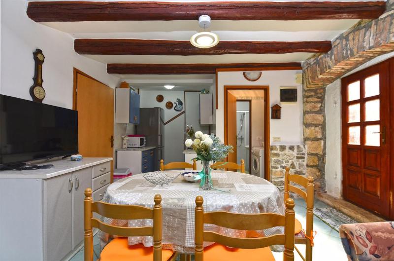Charming home with pool in Barbariga - image 12