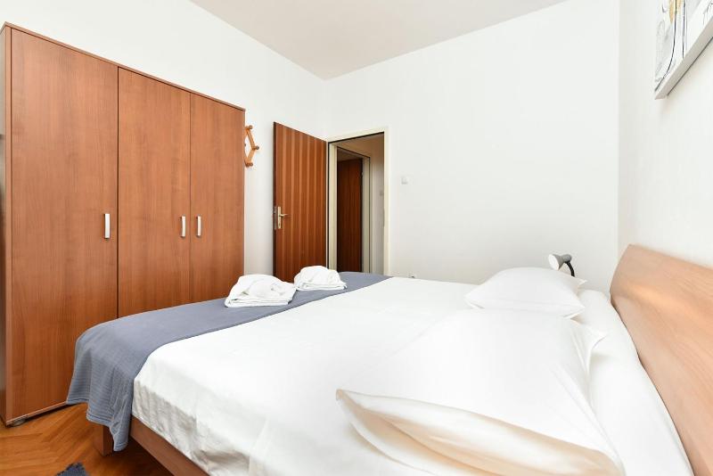 Comfortable stay in Faana with outdoor space - image 16