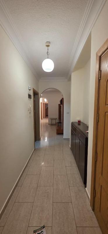 Downtown living appartment stylish luxe شقة مفروشة فاخرة في بين دير غبار والصويفيه - image 6
