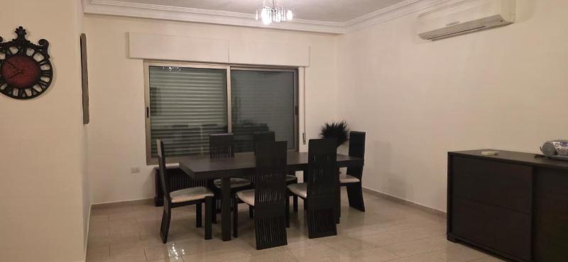 Downtown living appartment stylish luxe شقة مفروشة فاخرة في بين دير غبار والصويفيه - image 14