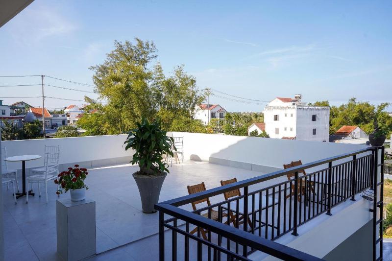 Villa Layna's home - image 13