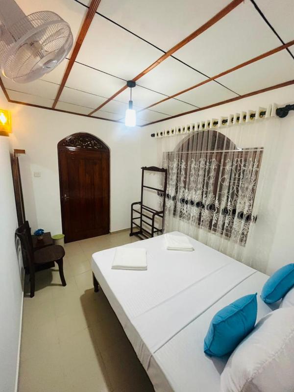 Monaco Guest House - image 5