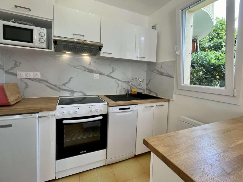 CA270-410 APPARTEMENT 2 PIECES Personnes AU REZ DE JARDIN A CAVALAIRE - image 10