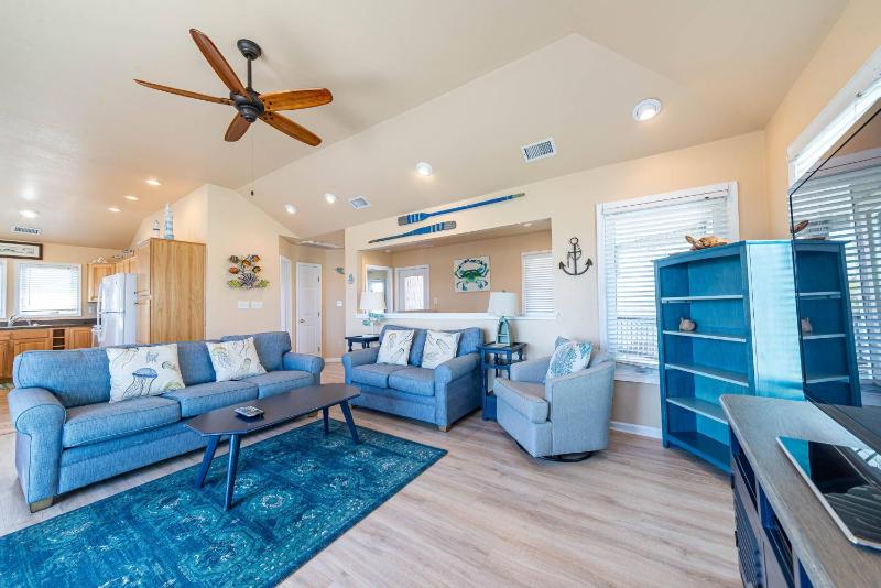 Shorenuff - Nags Head MP 11 Ocean View Beach 200 Yds Pool Hot Tub Pool Table YR Flex Stays - image 47