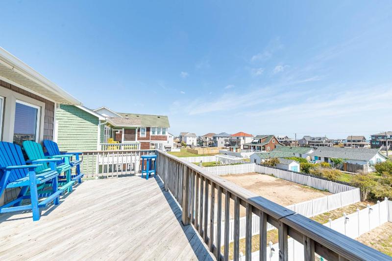 Shorenuff - Nags Head MP 11 Ocean View Beach 200 Yds Pool Hot Tub Pool Table YR Flex Stays - image 9