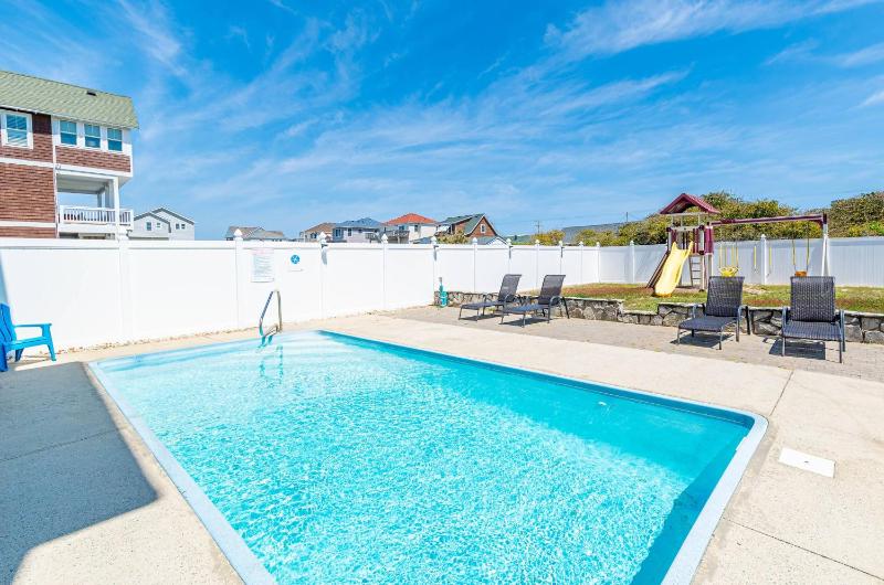 Shorenuff - Nags Head MP 11 Ocean View Beach 200 Yds Pool Hot Tub Pool Table YR Flex Stays - image 12
