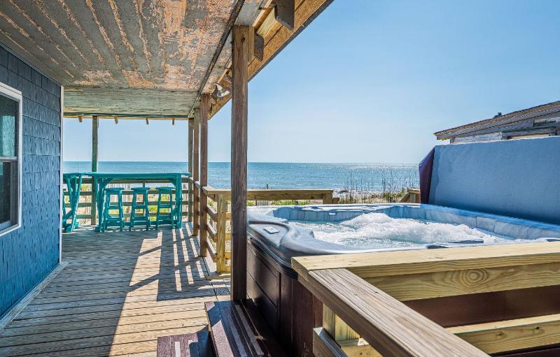 Deja Blue - KDH MP 6 Oceanfront Hot Tub Pets OK Fenced-in Dog Area Corn Hole - image 26