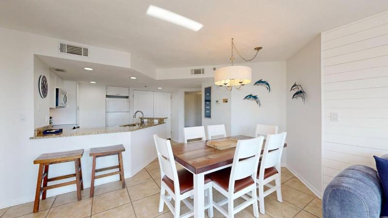 2513 Villamare - image 33