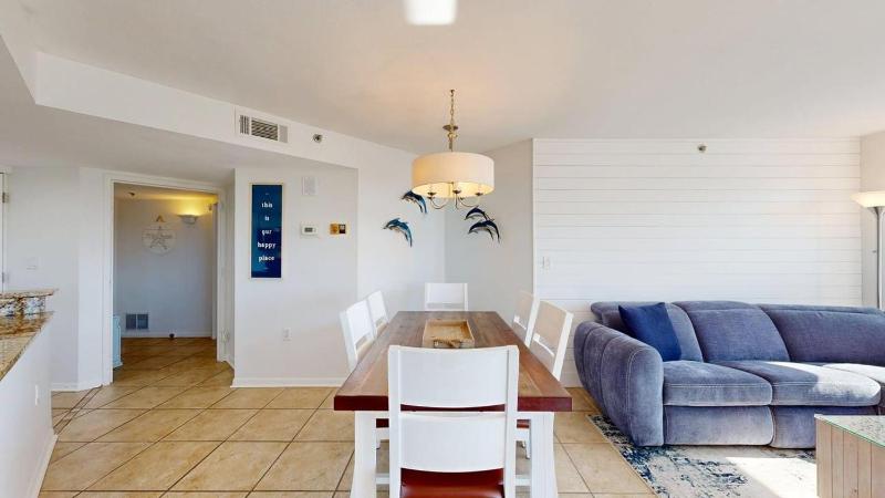 2513 Villamare - image 30