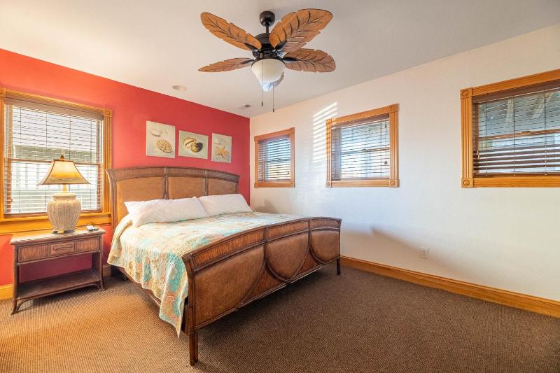 The Good Life - Nags Head MP 11 Oceanfront Elevator Pool w/Waterfall Hot Tub Pets OK Flex Stays - image 38