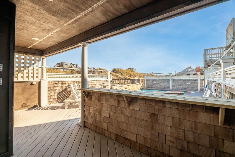 The Good Life - Nags Head MP 11 Oceanfront Elevator Pool w/Waterfall Hot Tub Pets OK Flex Stays - image 28