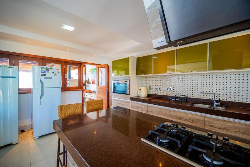 House with panoramic view and private pool! - image 35