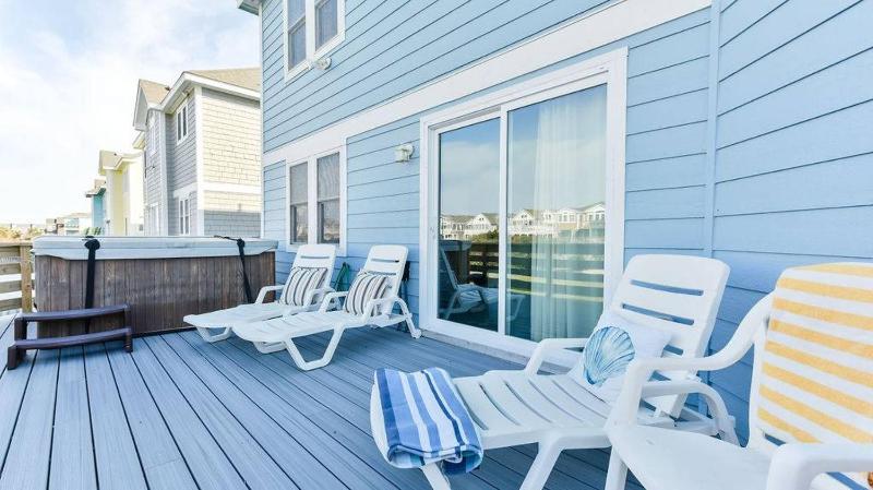 Lazy Pelican - Nags Head MP 11.5 23 Yds to Beach Ocean View Pool Hot Tub Pets OK Flex Stays - image 9