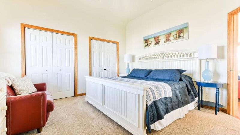 Lazy Pelican - Nags Head MP 11.5 23 Yds to Beach Ocean View Pool Hot Tub Pets OK Flex Stays - image 42