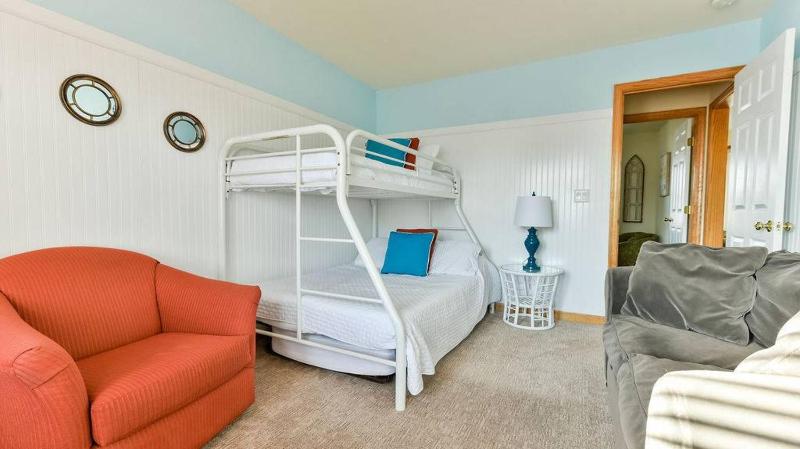 Lazy Pelican - Nags Head MP 11.5 23 Yds to Beach Ocean View Pool Hot Tub Pets OK Flex Stays - image 40