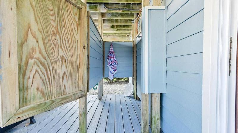 Lazy Pelican - Nags Head MP 11.5 23 Yds to Beach Ocean View Pool Hot Tub Pets OK Flex Stays - image 17