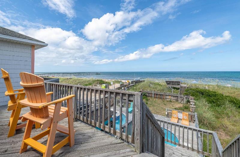 Joshua's Tiki Hut - Nags Head MP 11 Oceanfront Elevator Pool Swim-Up Tiki Bar Hot Tub Pets OK - image 28