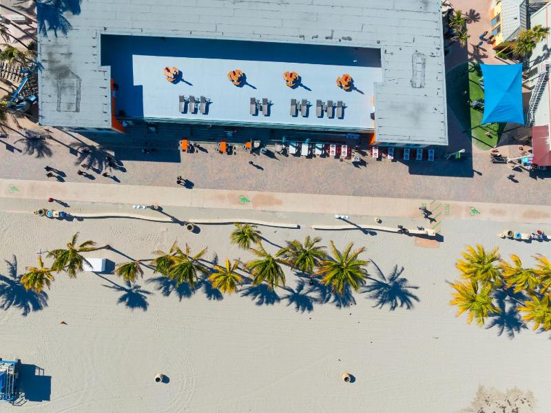 La Terrace Oceanfront - image 28